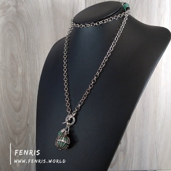 womens green black necklace