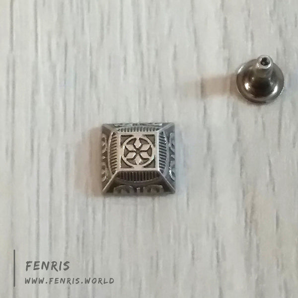 rivet studs silver square decorative