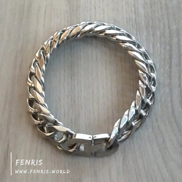 silver curb chain bracelet