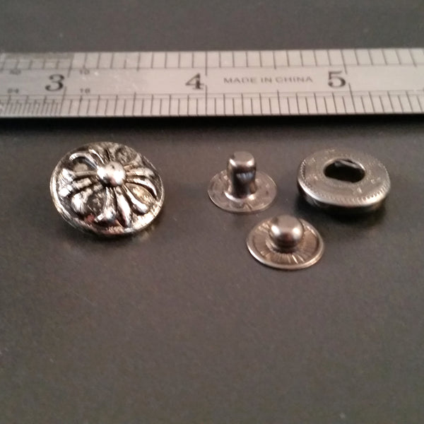 snaps silver gothic cross decorative medieval LARP rock baroque