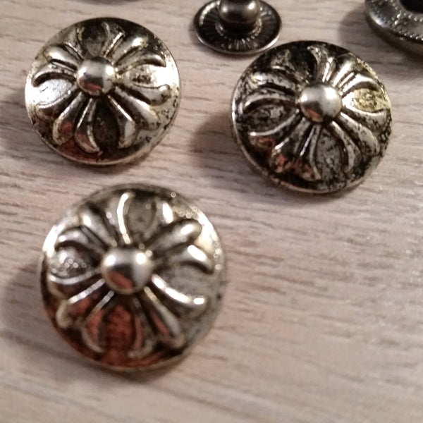 snaps silver gothic cross decorative medieval LARP rock baroque