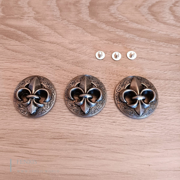 fleur de lys rivets silver large round