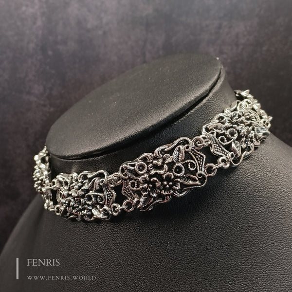 silver floral choker necklace