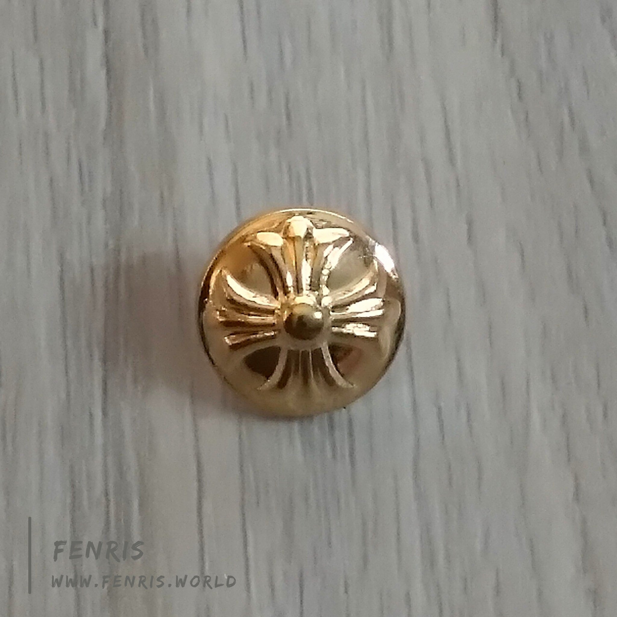 buttons gold gothic cross maltese 