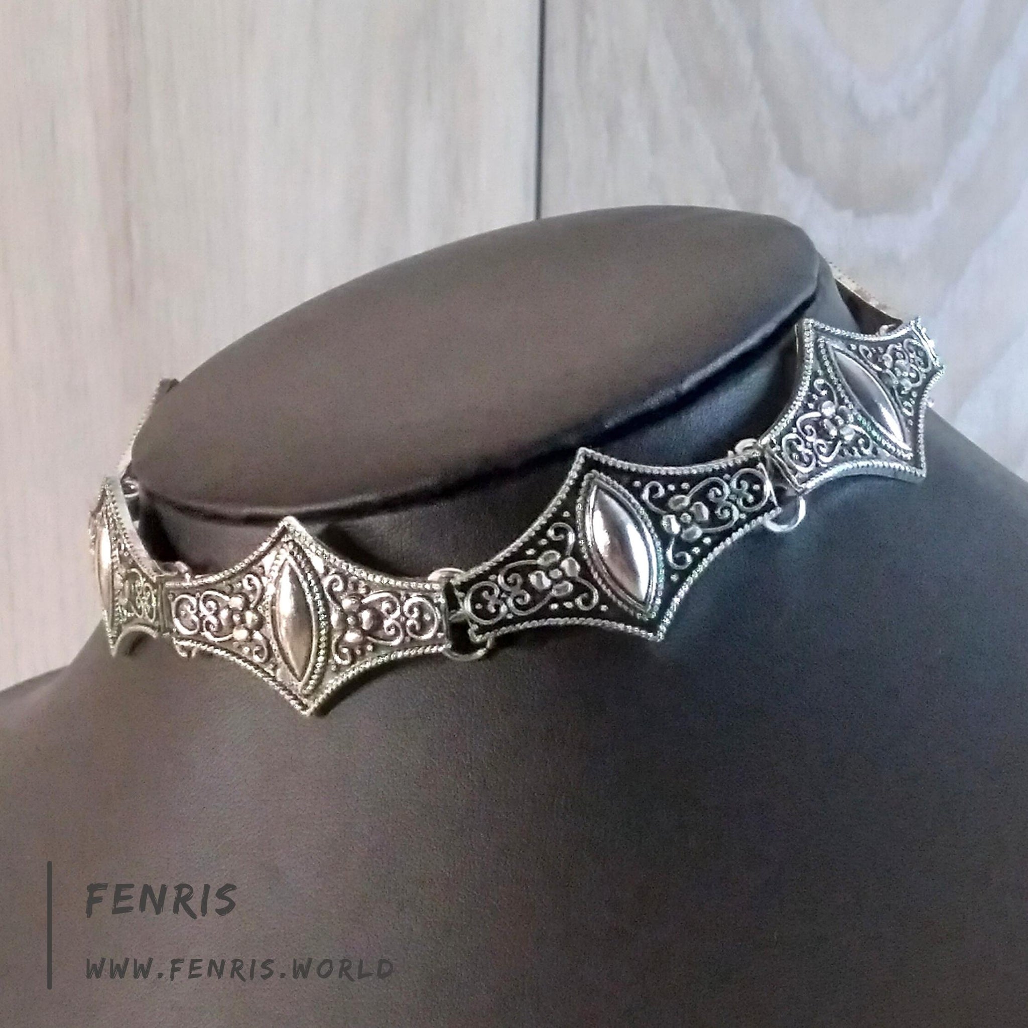 Gothic Victorian Choker Necklace Silver – Fenris