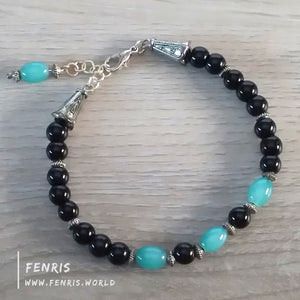 jade bracelet