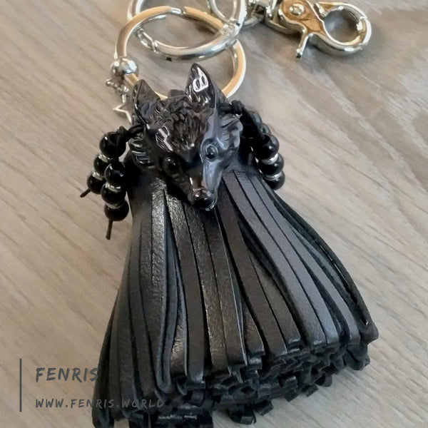 black wolf keychain