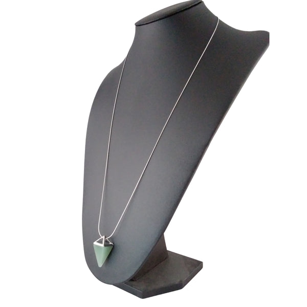 womens jade necklace