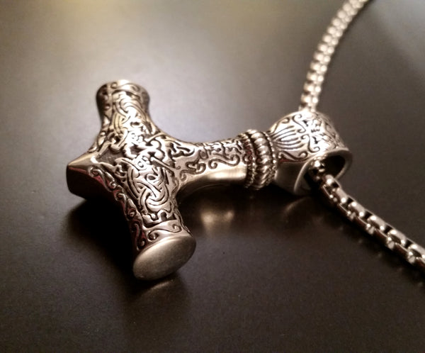 thor's hammer pendant