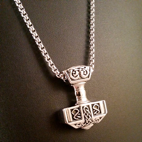 thor's hammer pendant