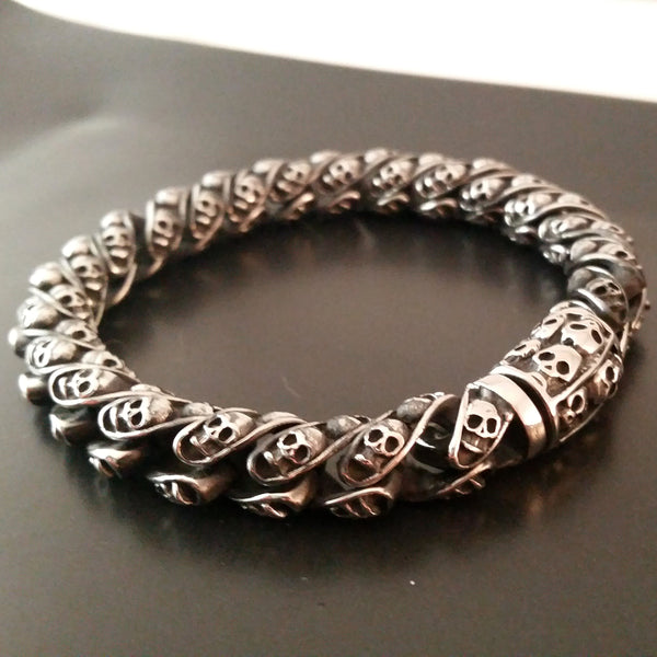 skull chain