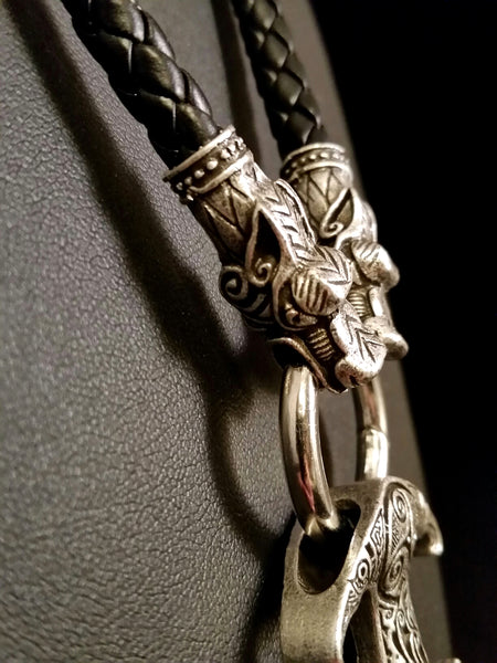 Thor's hammer pendant