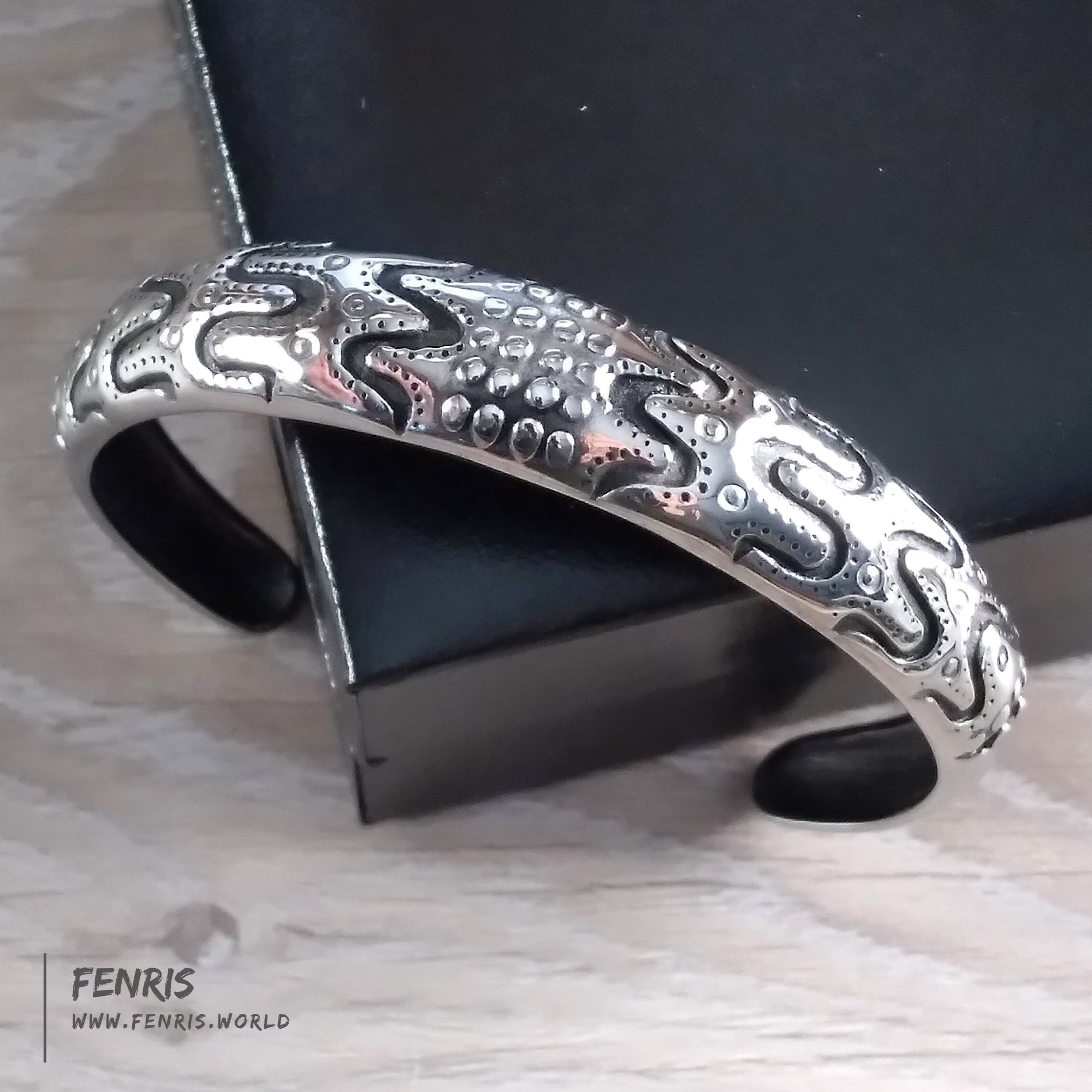 viking bracelet