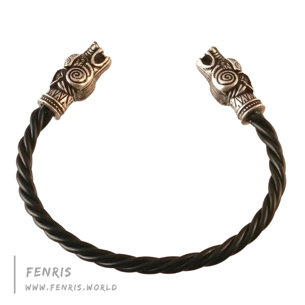 celtic torc silver wolf